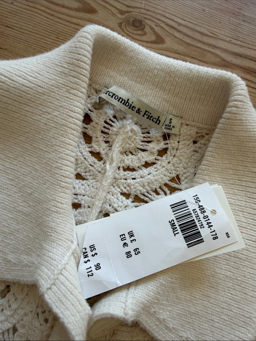 Abercrombie & Fitch Cream Crochet Collared Button-Up - Picture 2 of 4